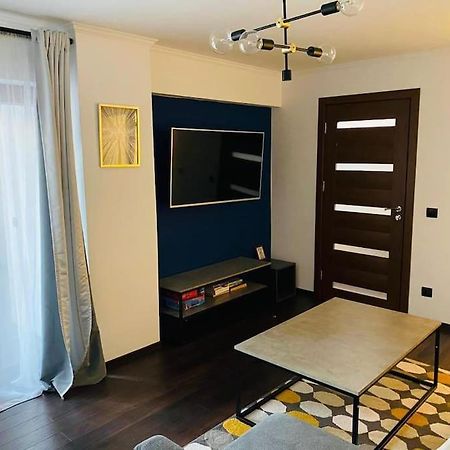 Aparthotel City Center Targu Ocna ภายนอก รูปภาพ