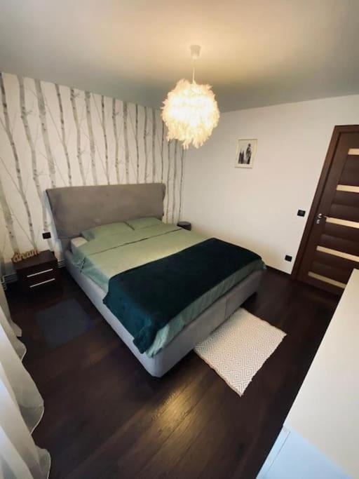 Aparthotel City Center Targu Ocna ภายนอก รูปภาพ
