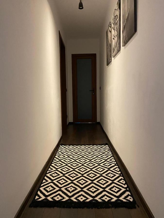 Aparthotel City Center Targu Ocna ภายนอก รูปภาพ